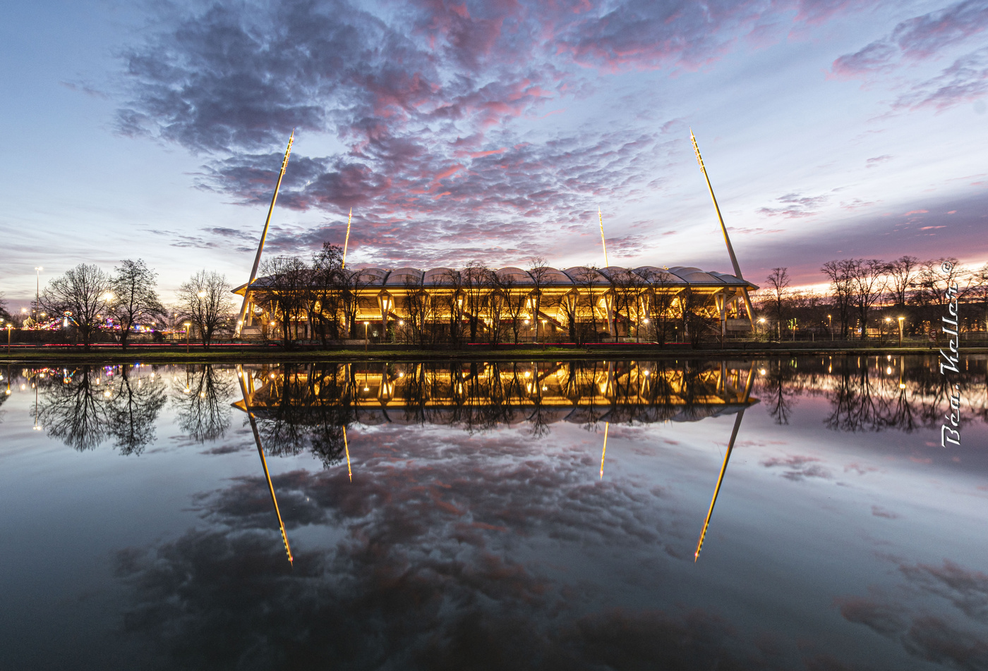 Michel Rémon & Associés - Lionel MESSI au stade Auguste Delaune à Reims (31). Architecte: Michel Rémon & Associés