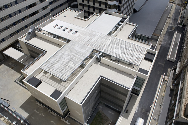 Michel Rémon &amp; Associés - Emergency entrance, outpatient clinic and intensive care | Saint-Antoine Hospital 