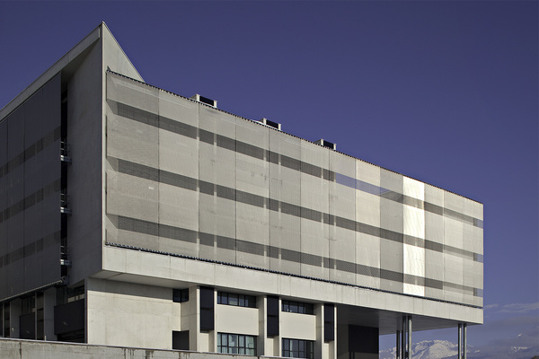 Michel Rémon &amp; Associés - Biology Institute / University Hospital Center of Grenoble