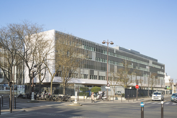 Michel Rémon &amp; Associés - Psychiatric and Neurosciences Center - Sainte-Anne Hospital / INSERM